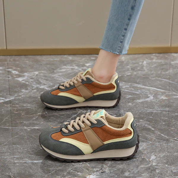 Savonne Retro Lace-Ups