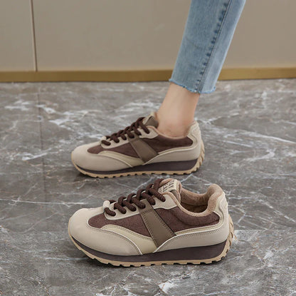 Savonne Retro Lace-Ups