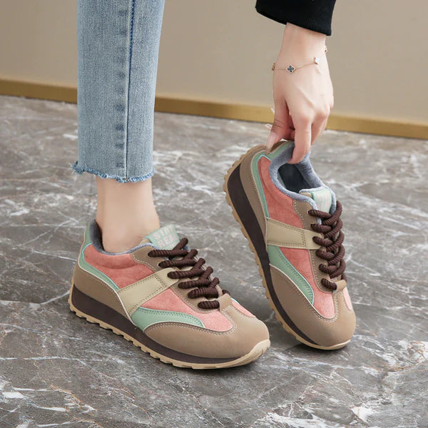 Savonne Retro Lace-Ups